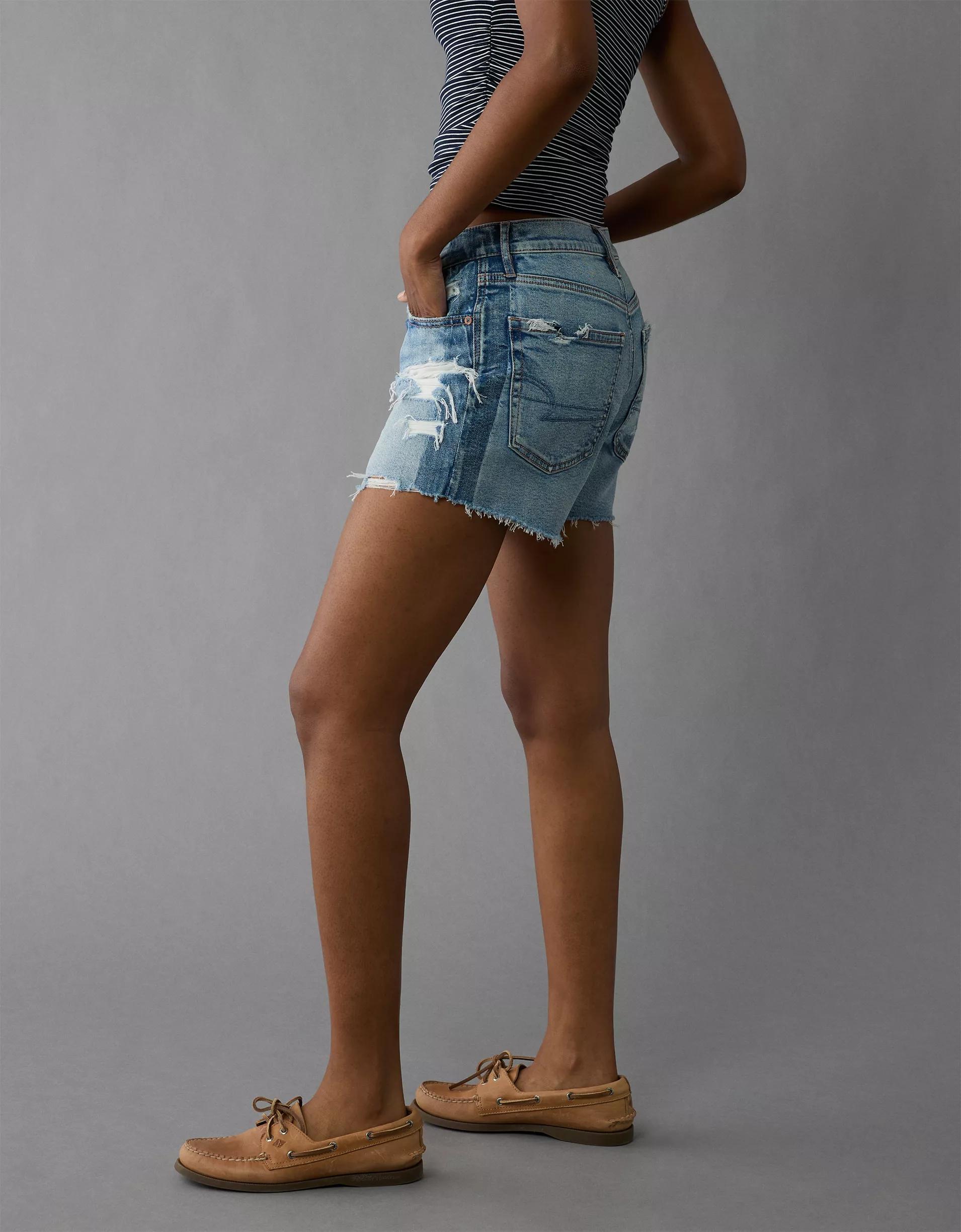 AE Strigid Super High-Waisted Relaxed Denim Short Product Image