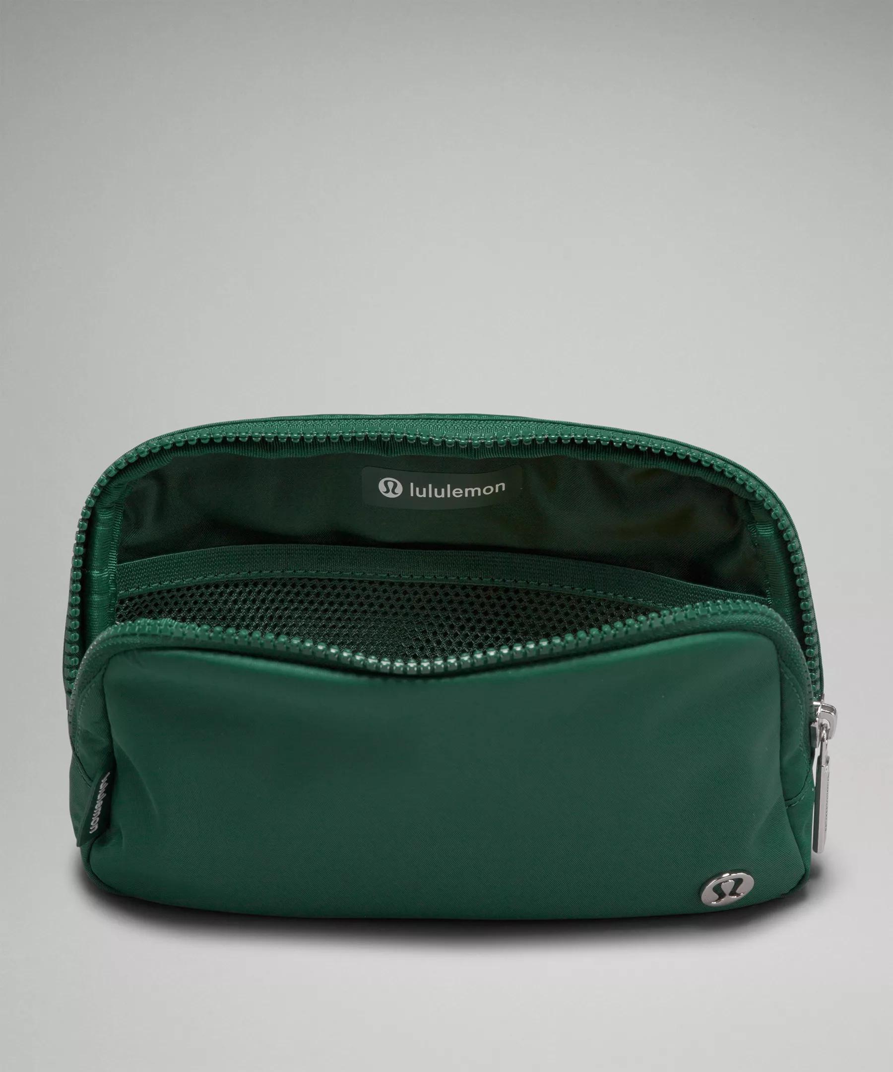 Everywhere Belt Bag 1L Product Image