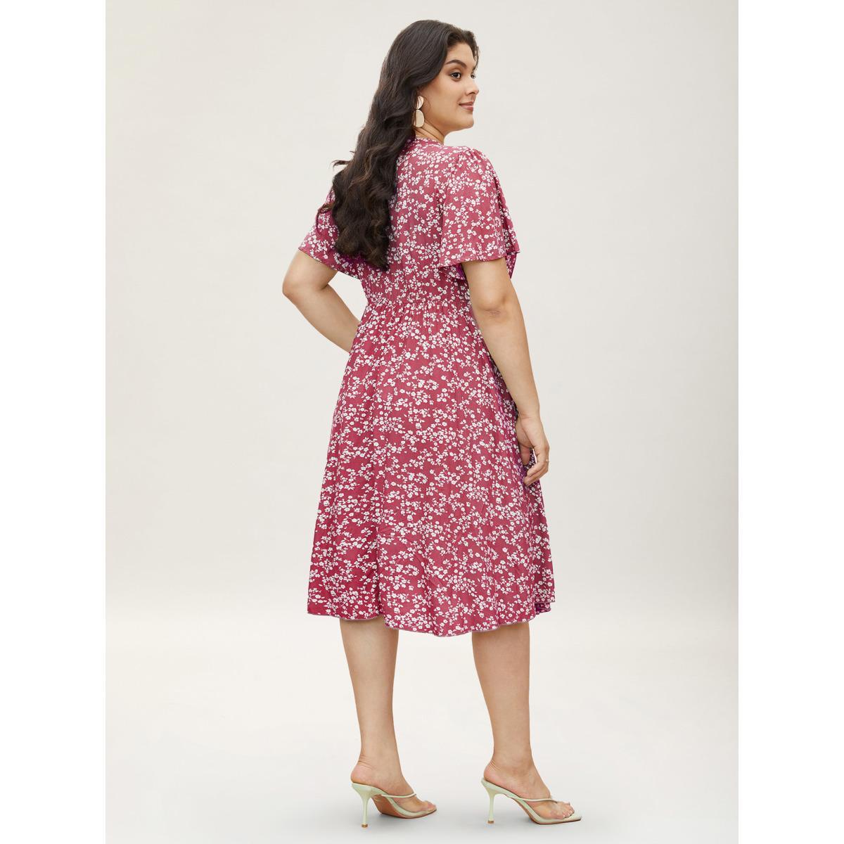Plus Size Bloom Dress - Ditsy Floral Elastic Waist Ruffles Pocket Knee Dress DustyPink Women Elegant Non V-neck Short sleeve Curvy Knee Dress BloomChic 14-16/1X Product Image