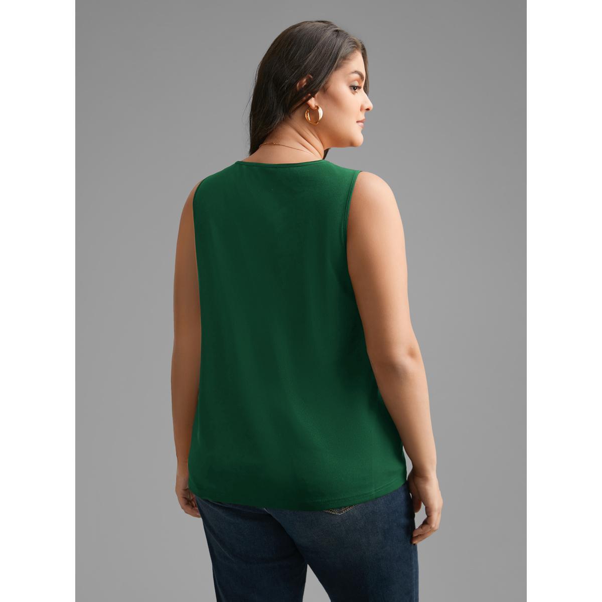Plus Size Solid V Neck Laser Cut Tank Top Women DarkGreen Elegant Non V-neck Everyday Tank Tops Camis BloomChic 30/6X Product Image