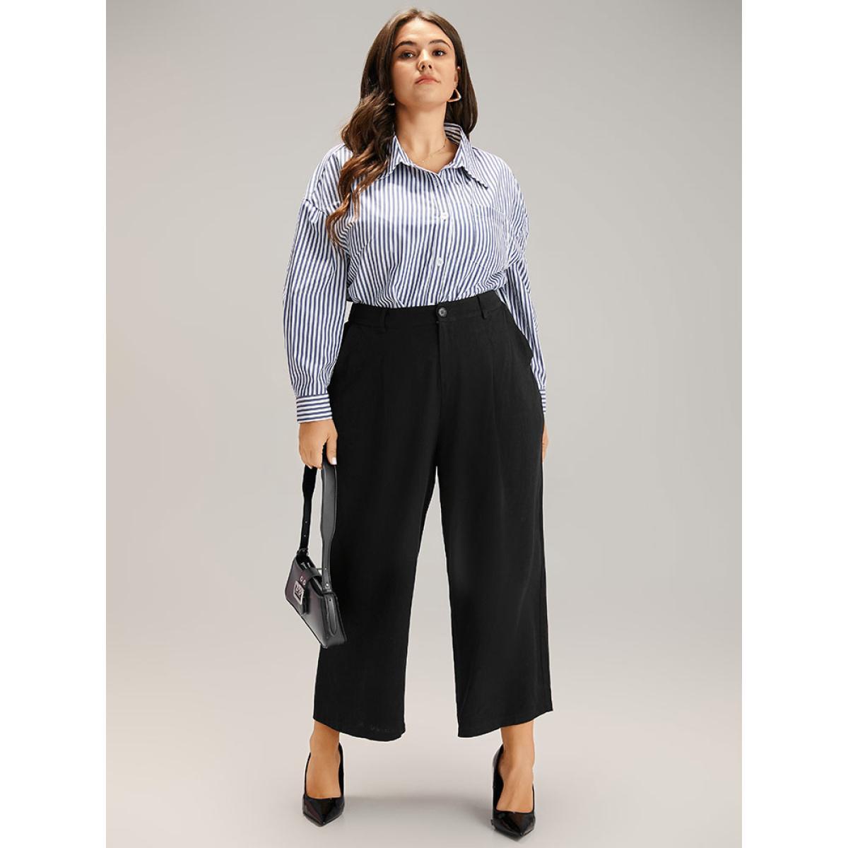 Plus Size Plain Pocket Straight Leg Pants Women Black Office Straight Leg High Rise Work Pants BloomChic 14-16/1X Product Image