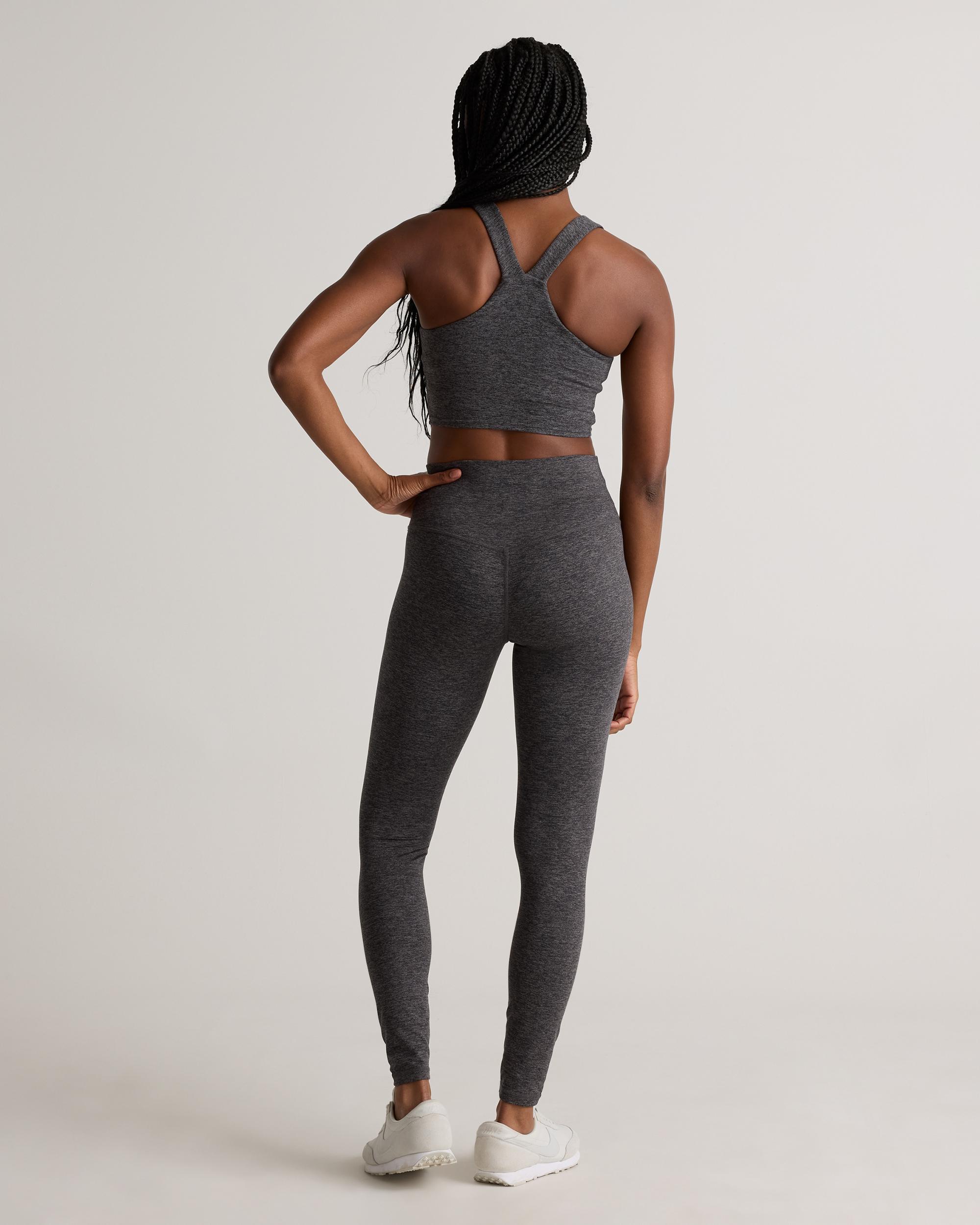 Quince | Women's Ultra-Soft Performance Legging 28" Inseam Recycled Polyester Product Image