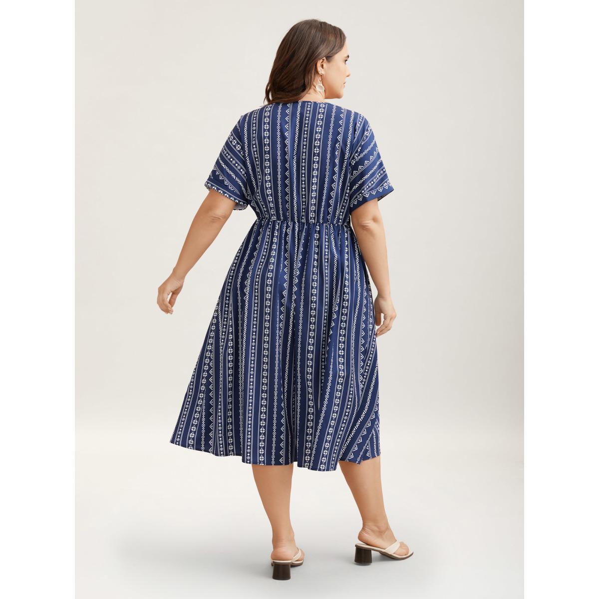Plus Size Striped Waist-Cinched Dolman Sleeve Midi Dress DarkBlue Women Resort Gathered V-neck Short sleeve Curvy BloomChic 30/6X Product Image