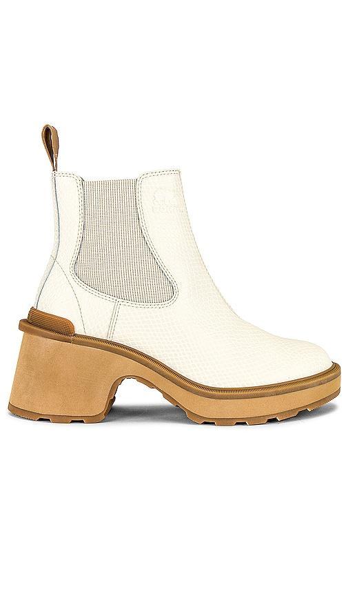 Women's Hi-Line™ Heel Chelsea Boot Product Image