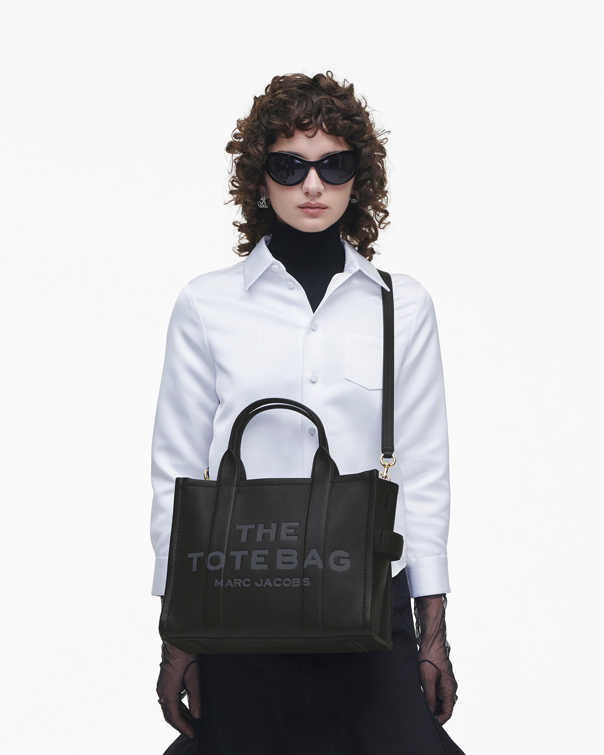 The Leather Medium Tote Bag Product Image