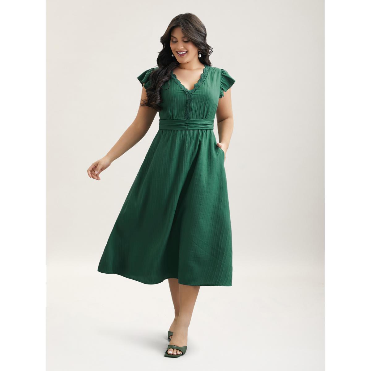 Plus Size Lace Trim Stitch Textured Waist-Defined Midi Dress Emerald Women Elegant Woven ribbon&lace trim V-neck Cap Sleeve Curvy BloomChic 12/L Product Image
