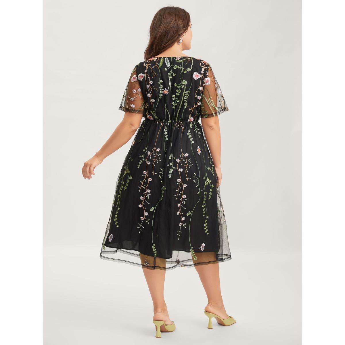 Plus Size Plant Embroidery Sheer Cinched-Waist Midi Dress Black Women Round Neck Short sleeve Curvy BloomChic 26/4X Product Image