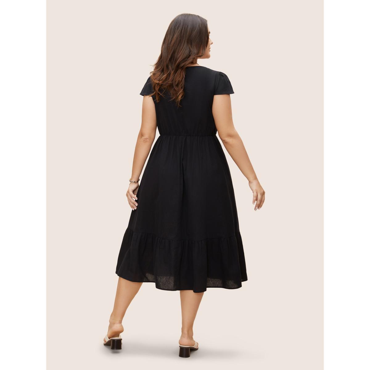 Plus Size Square Neck Bandana Print Cap Sleeve Dress Black Women Resort Ruffles Square Neck Cap Sleeve Curvy BloomChic 28/5X Product Image