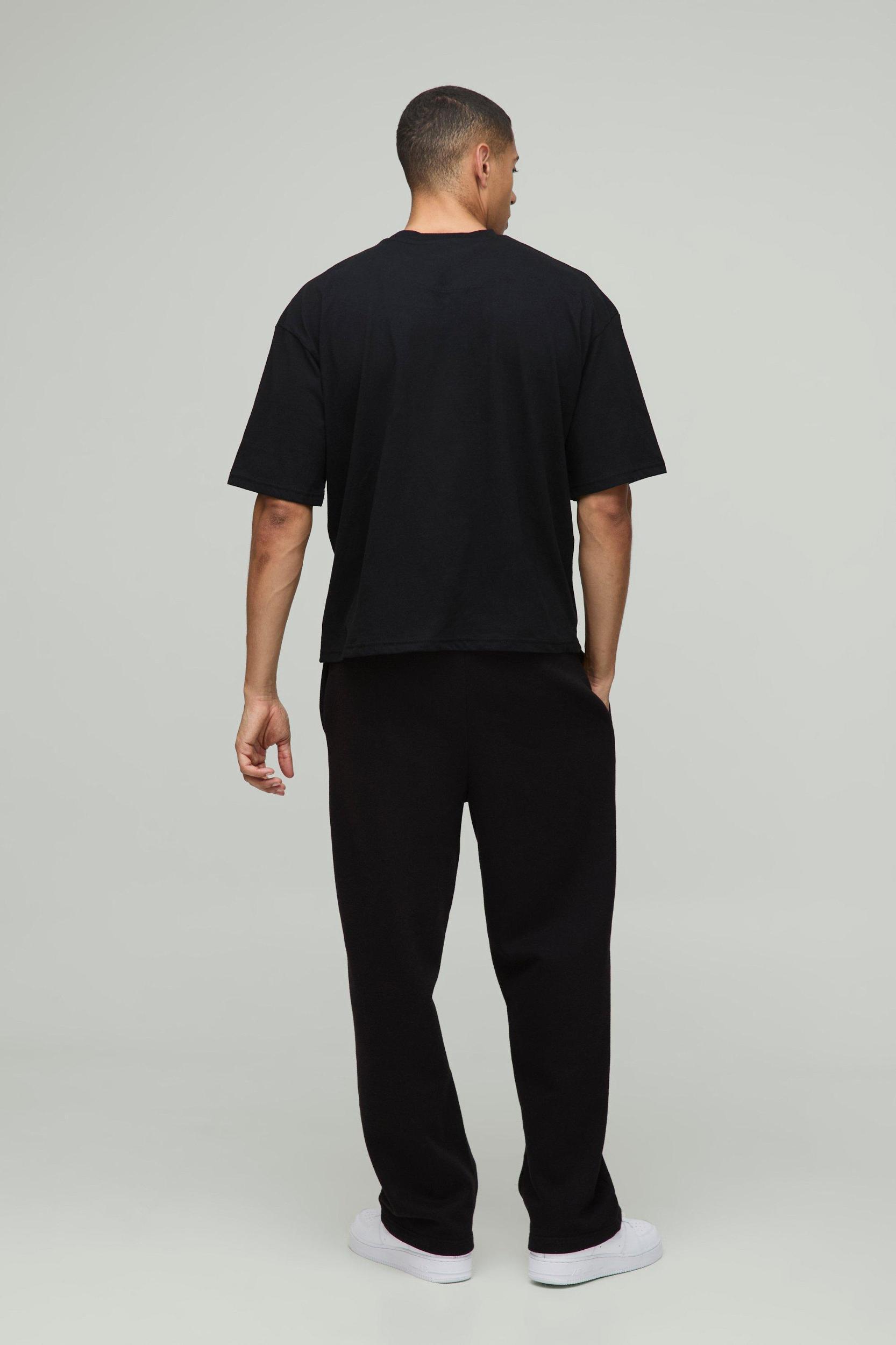 Oversized Boxy Carpenter Heavyweight T-Shirt | boohooMAN USA Product Image