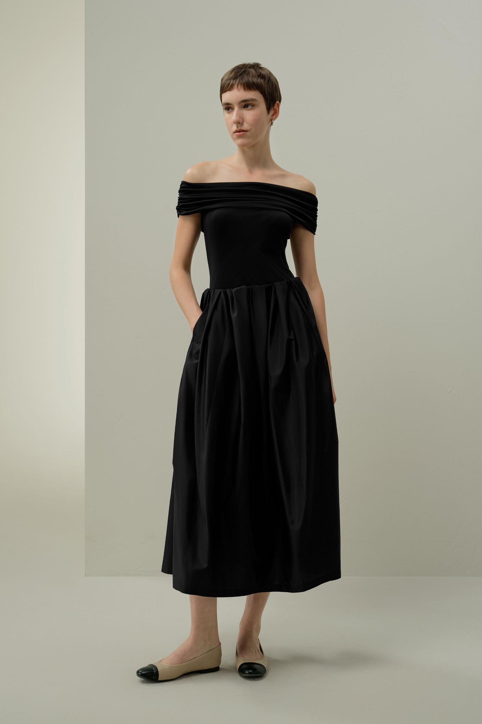 Waist-Pleated Silk Taffeta Skirt Product Image