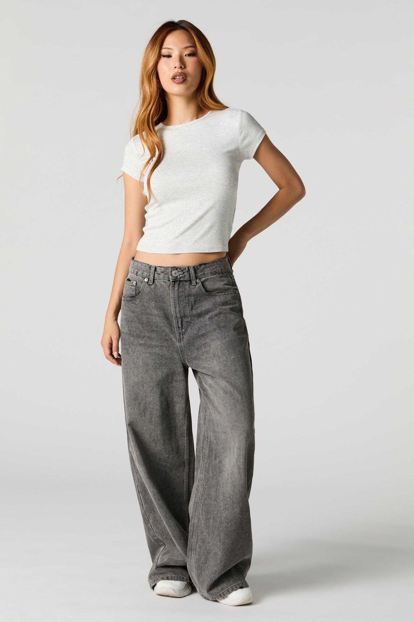 Skimmer Crewneck T-Shirt Female Product Image
