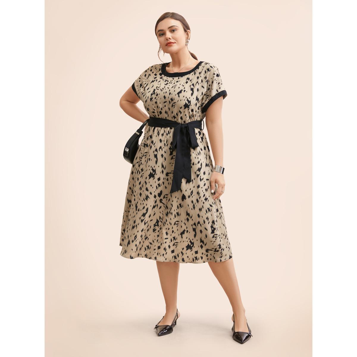 Plus Size Leopard Print Contrast Trim Dolman Sleeve Dress Leopard Women At the Office Belted Round Neck Short sleeve Curvy BloomChic 12/L Product Image