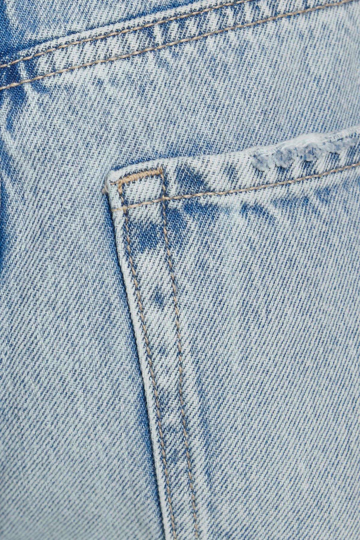Slouchy Jean Product Image