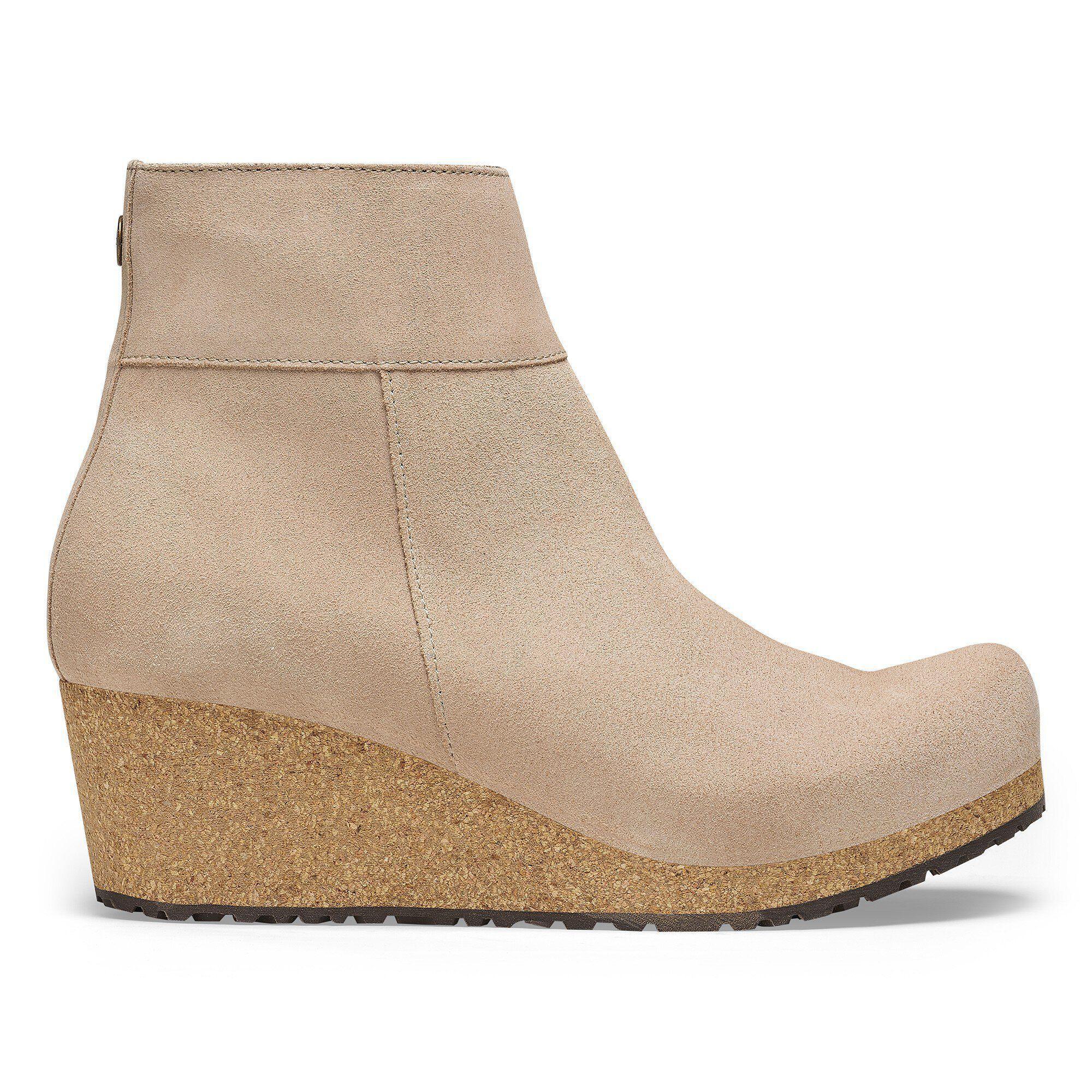 Ebba Suede Leather Product Image