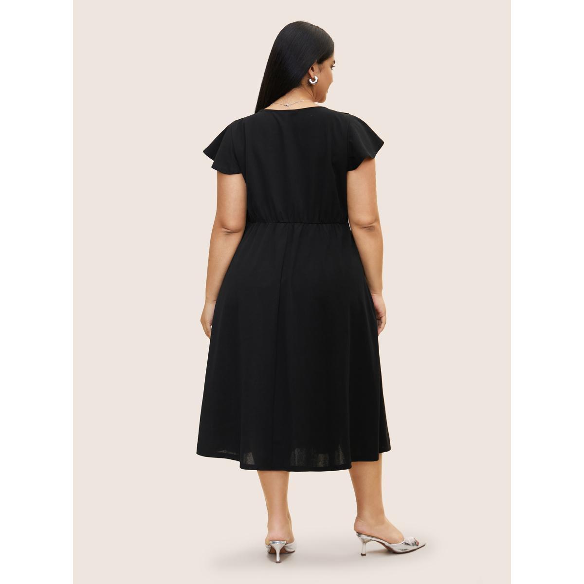 Plus Size Solid Heart Neckline Cap Sleeve Dress Black Women Workwear Essentials Heart neckline Cap Sleeve Curvy BloomChic 12/L Product Image