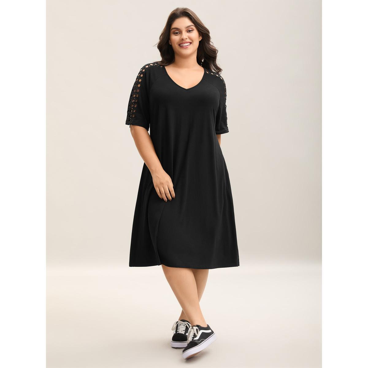 Plus Size Supersoft Cut-Out Sleeve Midi Dress Black Women Cut-Out Knit Dresses Bloomchic 18-20/2X Product Image
