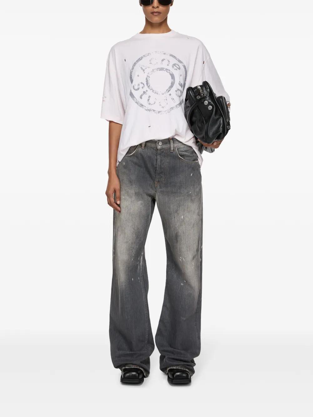 faded loose jeans Product Image