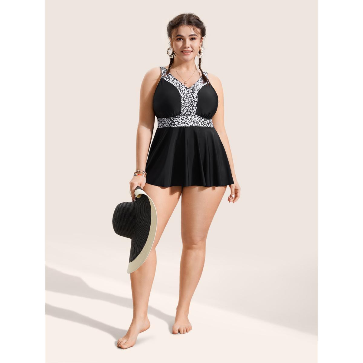 Plus Size Leopard Print Patchwork V Neck Swim Top Women's Swimwear Black Beach Contrast High stretch Skinny V-neck Curve Swim Tops BloomChic 10/M Product Image