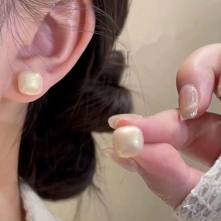 Square Faux Pearl Stud Earring Product Image