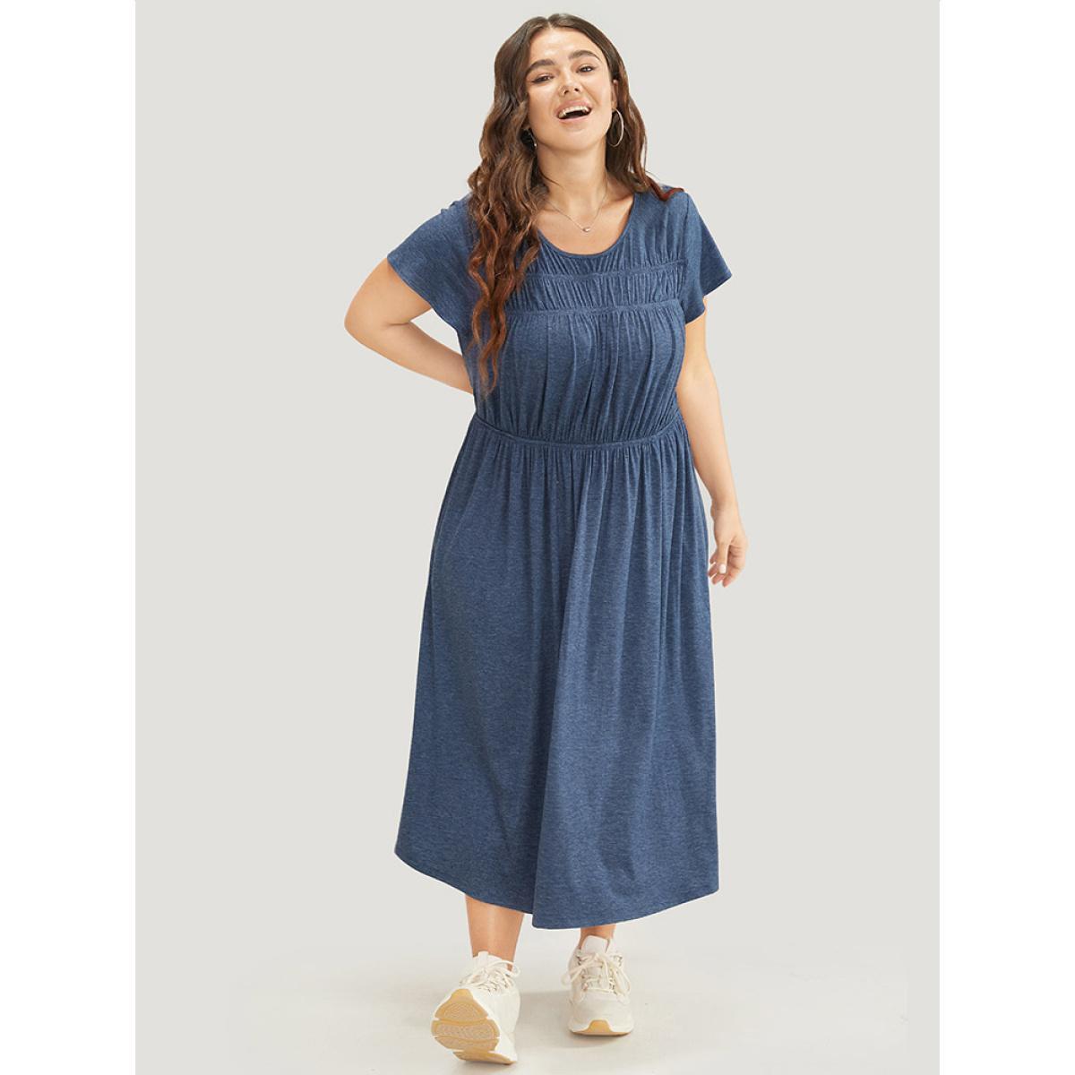 Plus Size Plain Gathered Pocket Round Neck Ruffle Sleeve Dress DarkBlue Women Office Gathered Round Neck Short sleeve Curvy Midi Dress BloomChic 26/4X Product Image