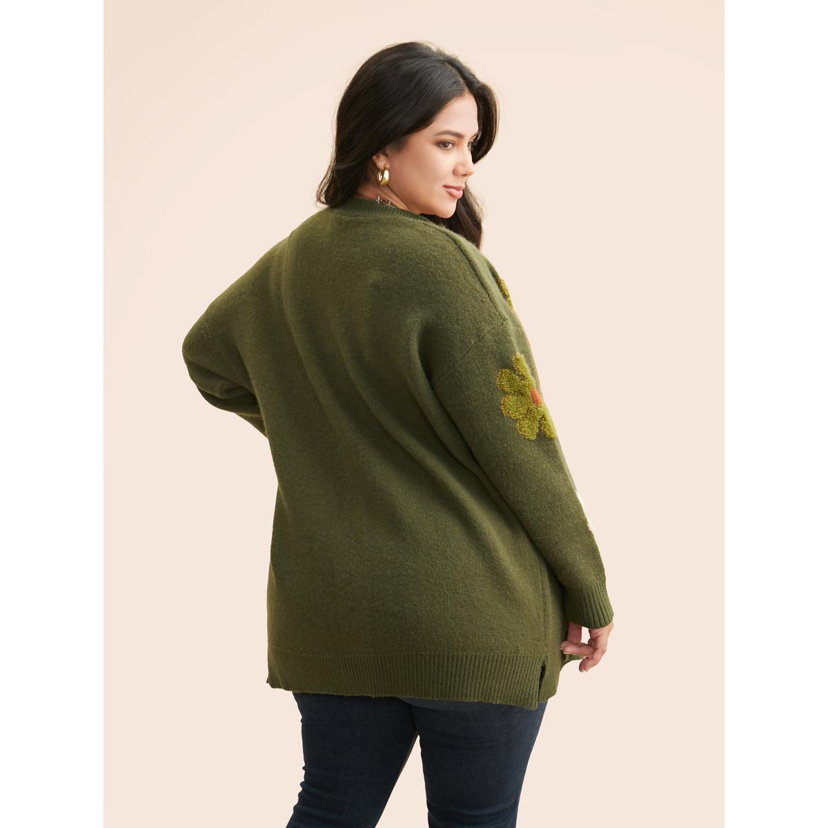 Plus Size Floral Texture Slit Hem Patch Pocket Cardigan ArmyGreen Women Casual Loose Long Sleeve Everyday Cardigans BloomChic 26/4X Product Image