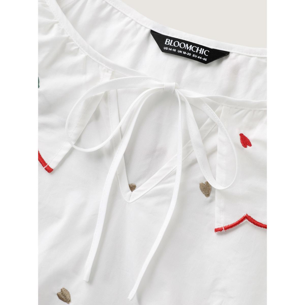 Plus Size Originalwhite Sweetheart Embroidery Doll Collar Blouse Women Short sleeve Peter Pan collar Everyday-Casual Blouses BloomChic 28/5X Product Image