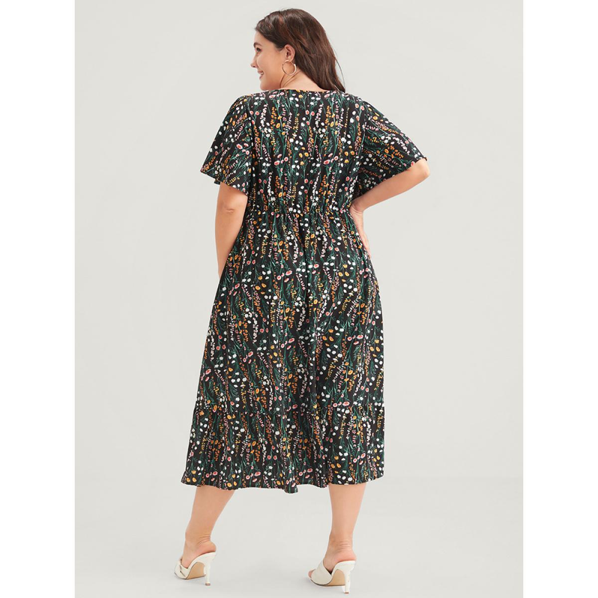 Plus Size Ditsy Floral Elastic Waist Button Ruffle Pocket Wrap Midi Dress BlackFlower Women Elegant Pocket V-neck Short sleeve Curvy Long Dress BloomChic 26/4X Product Image