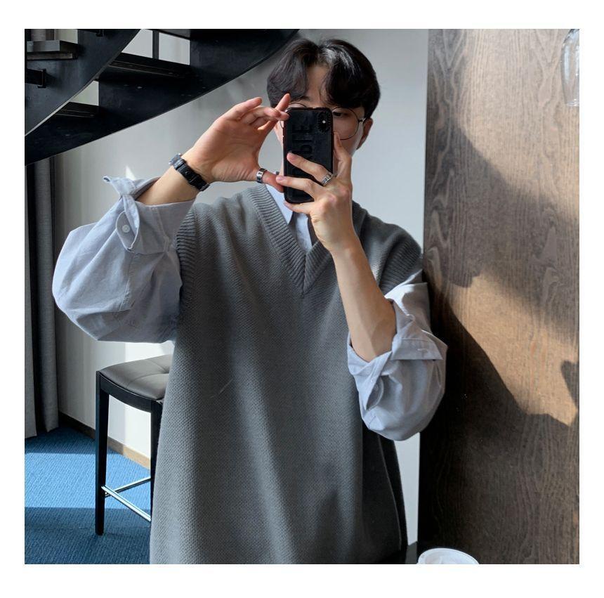 V-Neck Plain Sweater Vest Product Image