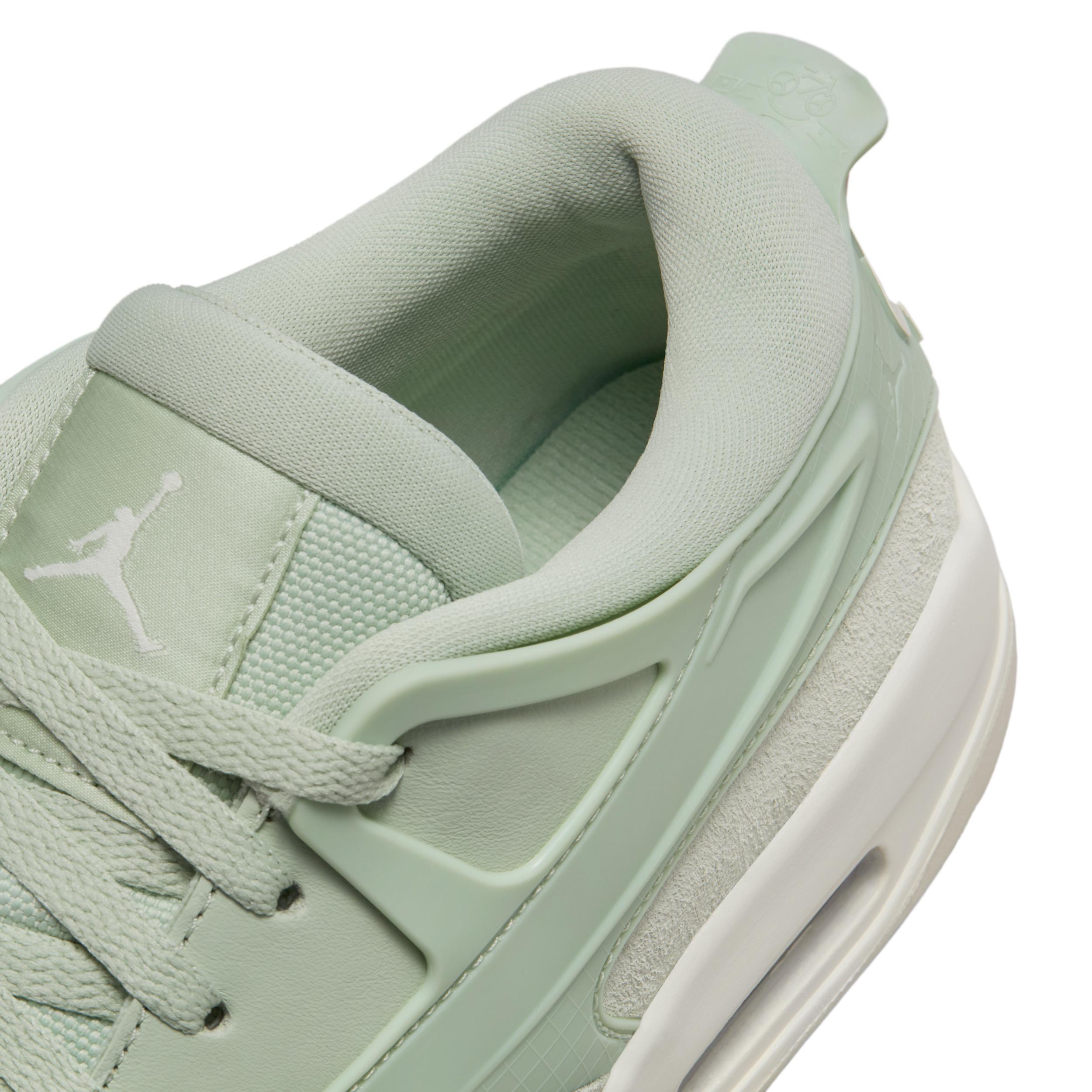 Women's Air Jordan 4 RM Shoes Product Image