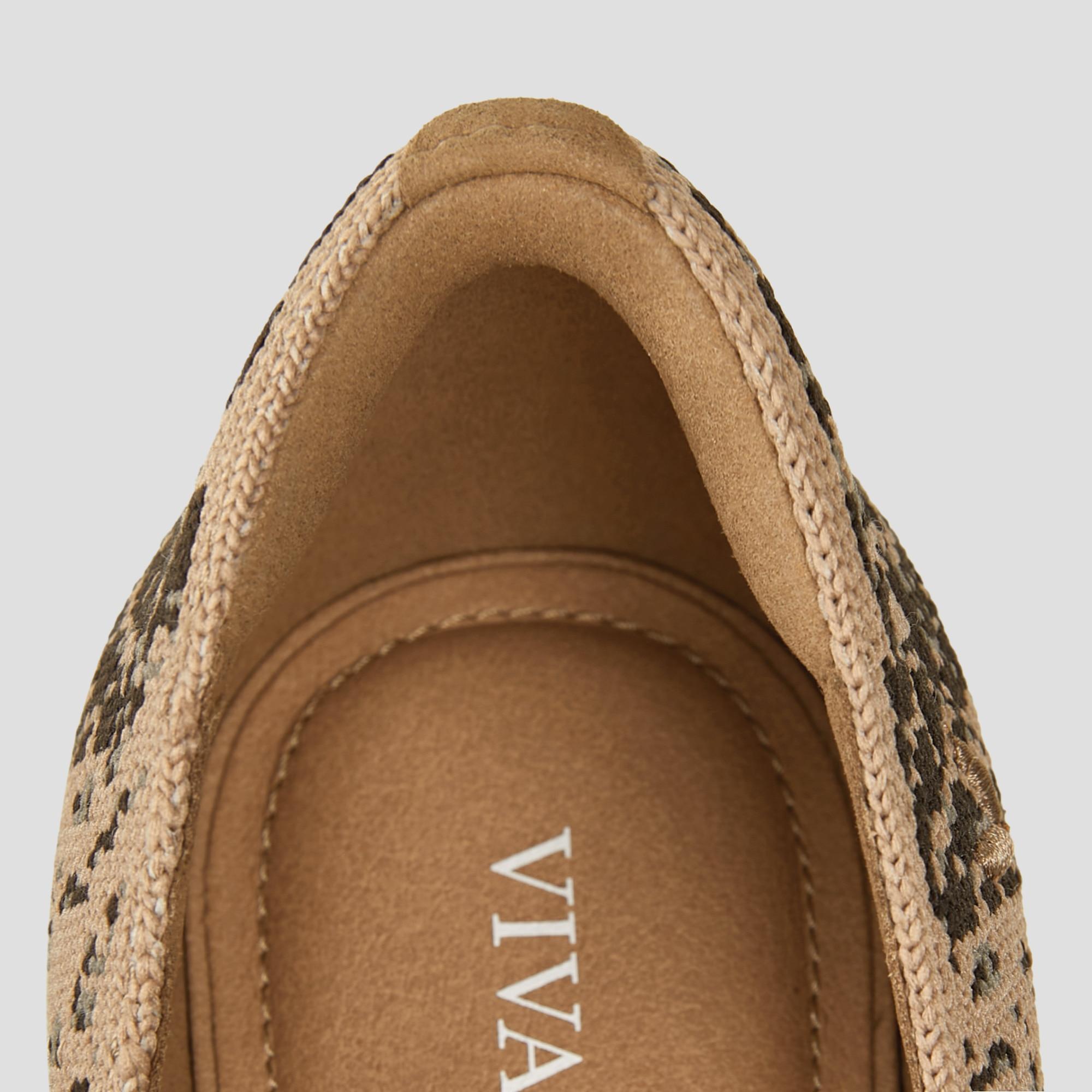 Pointed-Toe D'Orsay Flats (Melia) Product Image