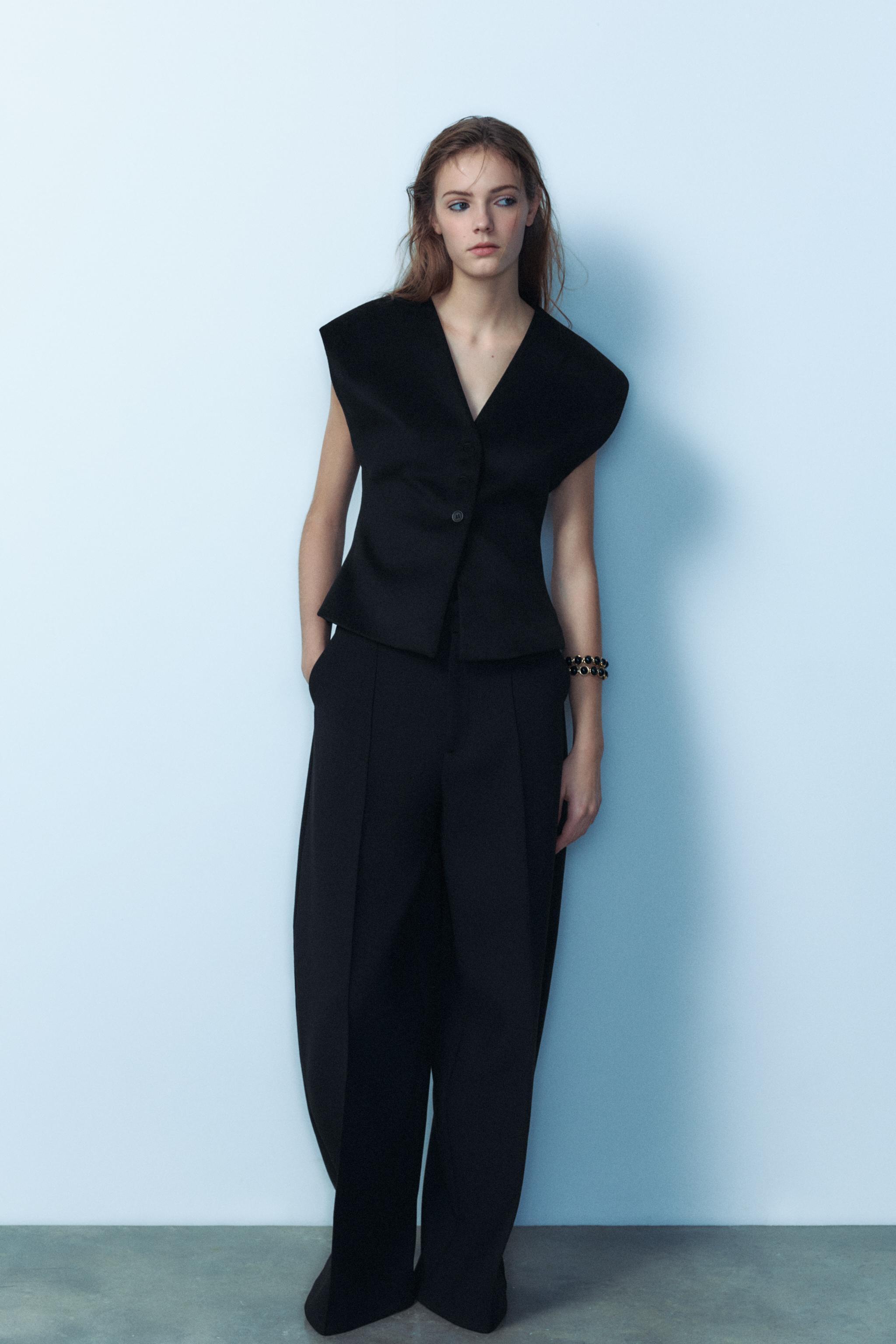 FELT TEXTURE WOOL BLEND VEST TOP Product Image
