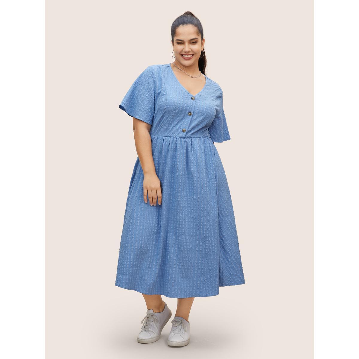 Plus Size Solid Textured Jacquard Pocket Dress Cerulean Women Casual Texture V-neck Short sleeve Curvy BloomChic 30/6X Product Image