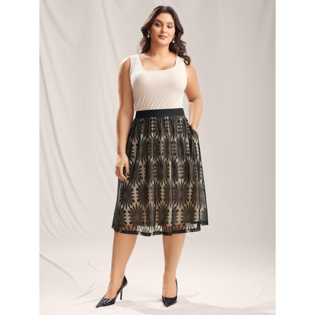 Plus Size Geometric Print Lace Midi Skirt Women Black Elegant See through Bodycon Low stretch Slanted pocket Everyday-Elegant Skirts BloomChic 22-24/3X Product Image