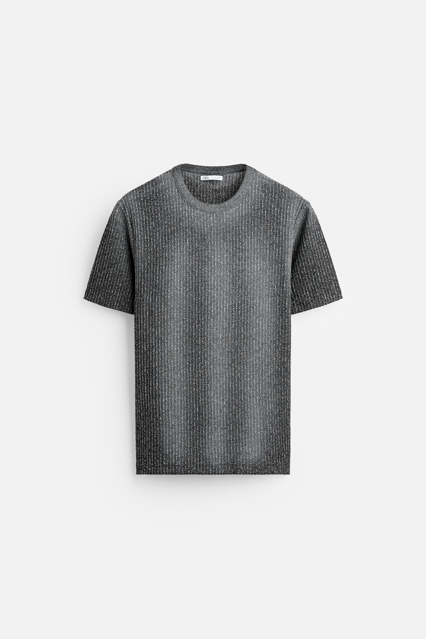 SPRAY PRINT KNIT T-SHIRT Product Image