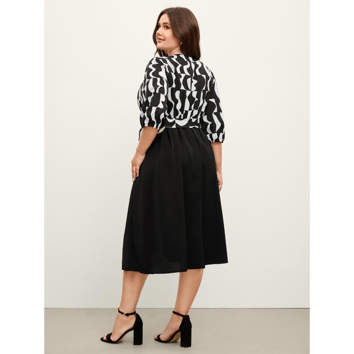 Plus Size Retro Wavy Print Stretchy Waist Midi Dress Black Women Overlap Collar Elbow-length sleeve Curvy BloomChic 30/6X Product Image