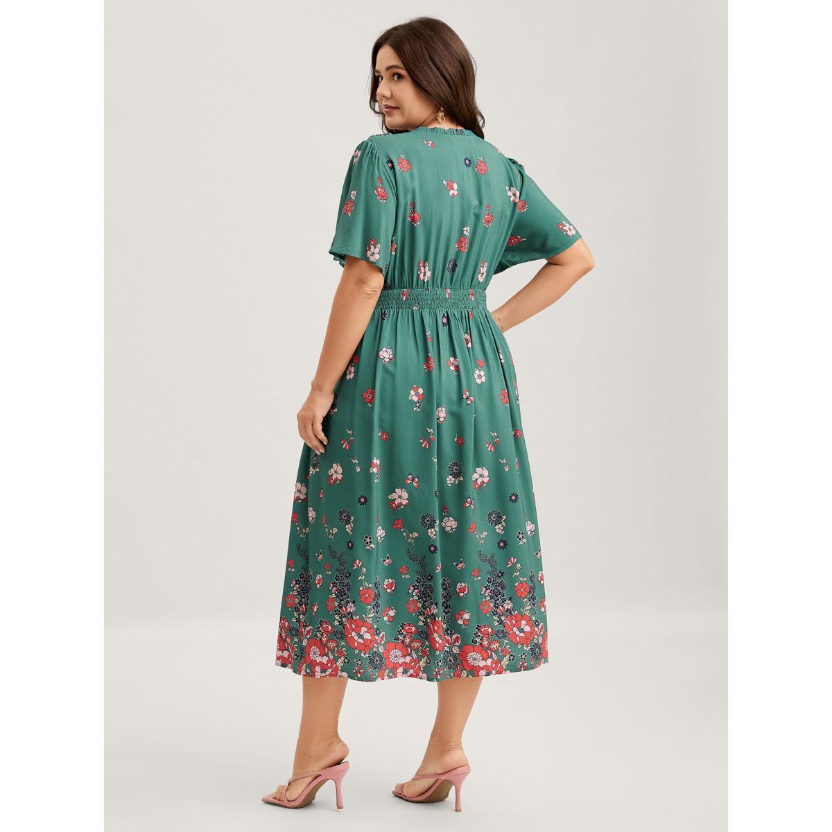 Plus Size Floral Pleated Notched Collar Midi Dress Emerald Women Flat collar with V-notch Short sleeve Curvy BloomChic 26/4X Product Image