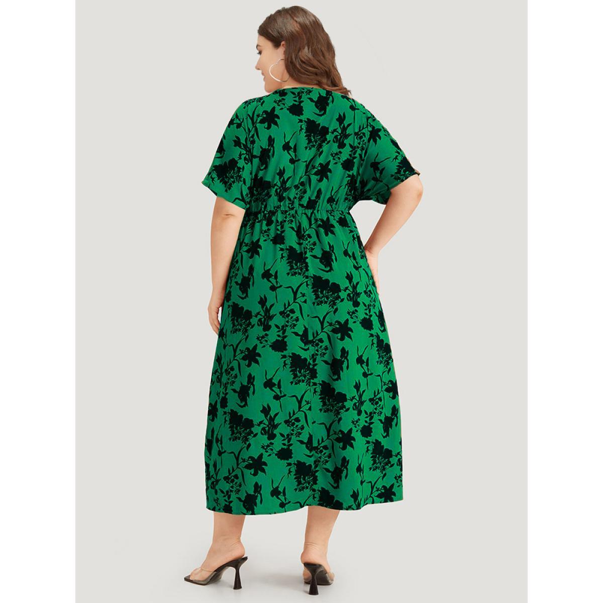 Plus Size Silhouette Floral Print Surplice Neck Elastic Waist Dress Green Women Elegant Wrap V-neck Short sleeve Curvy Midi Dress BloomChic 18-20/2X Product Image