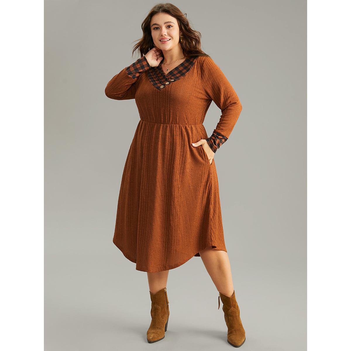 Plus Size Rib Knit Patchwork Plaid Pocket Button Detail Dress Rust Women Casual Rib Knit V-neck Long Sleeve Curvy Midi Dress BloomChic 26/4X Product Image