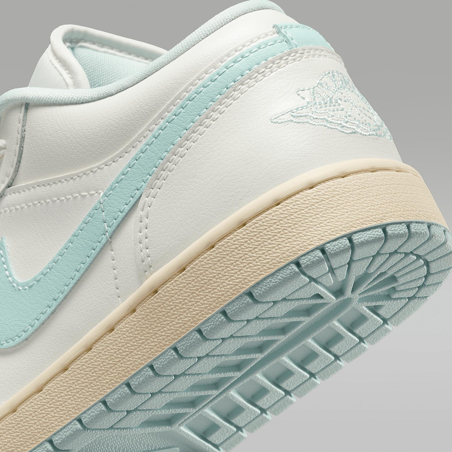 Jordan Womens Air Retro 1 Low Casual Shoes Product Image