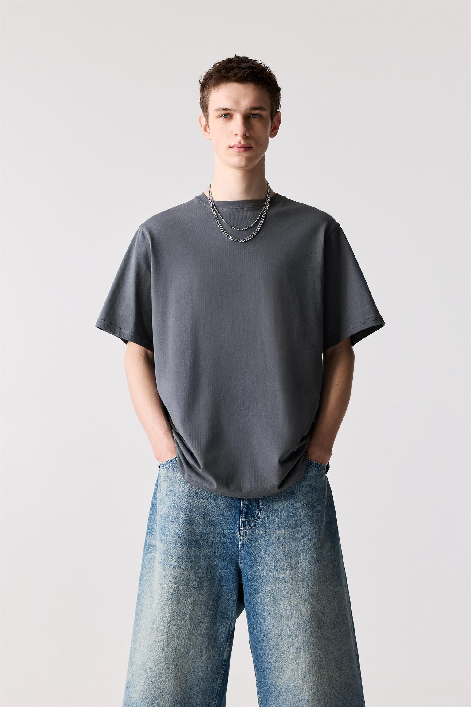 Basic short sleeve cotton T-shirt Product Image