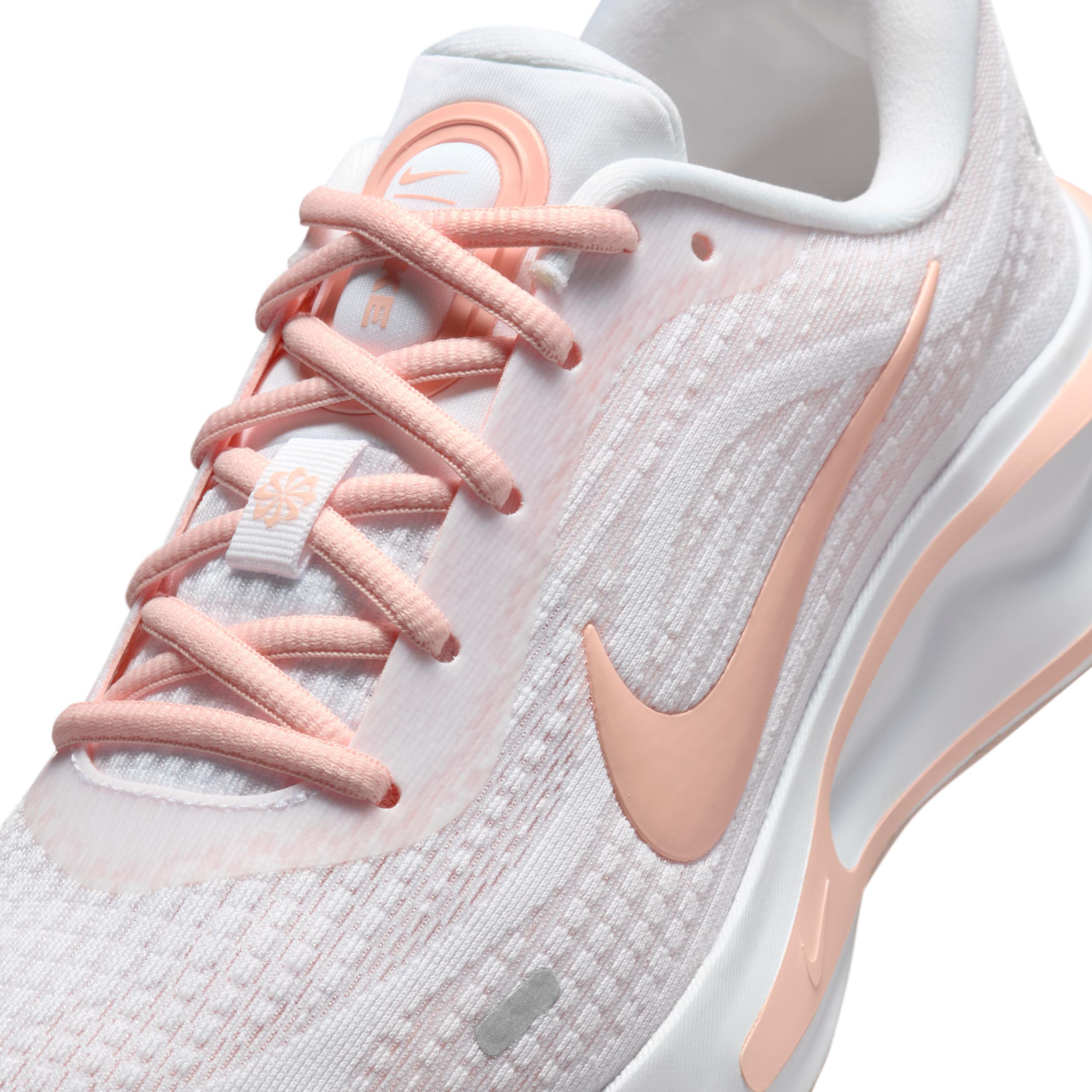 Nike Journey Run Women's Road Running Shoes Product Image