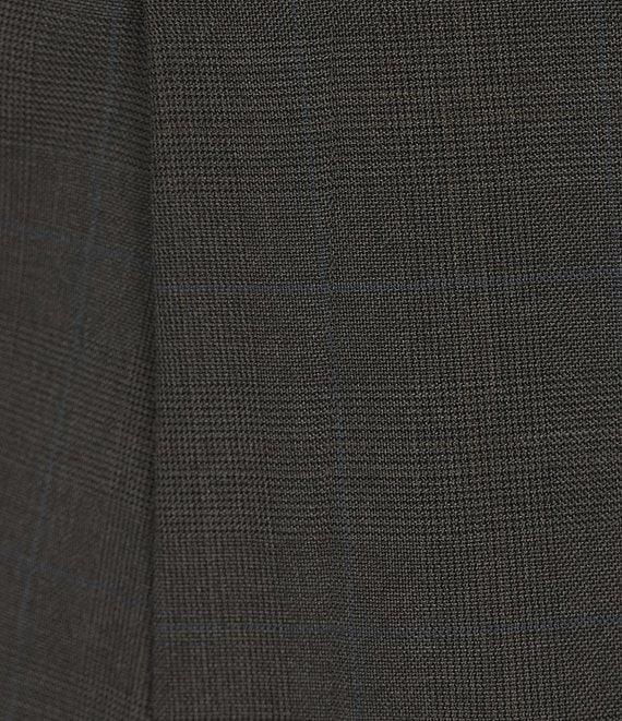 Roundtree & Yorke travelSMART Classic Fit Plaid Dress Pants Product Image