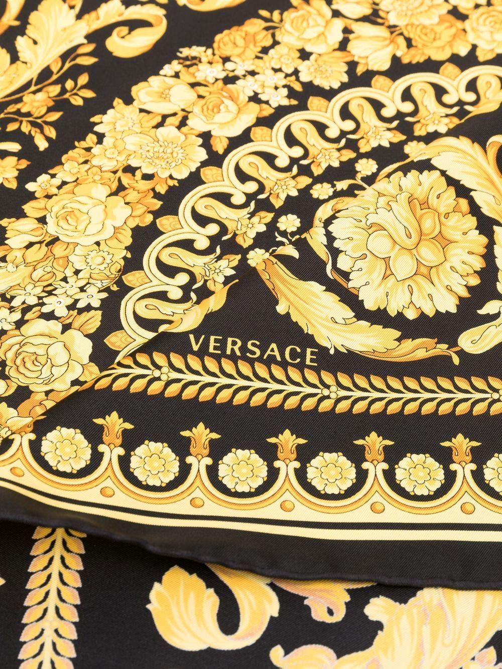 Barocco silk scarf Product Image