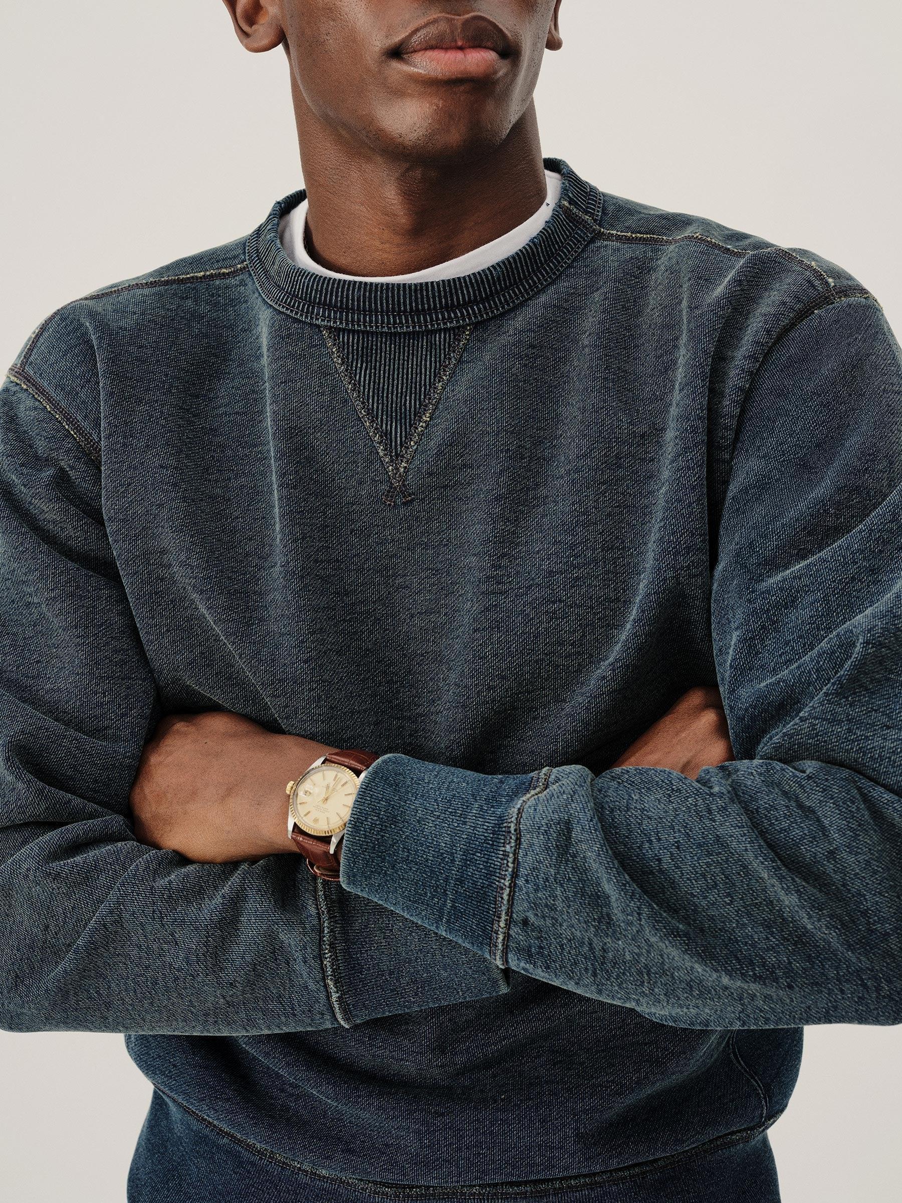 D038 Double Indigo Loopback Double V Crew Sweatshirt Product Image