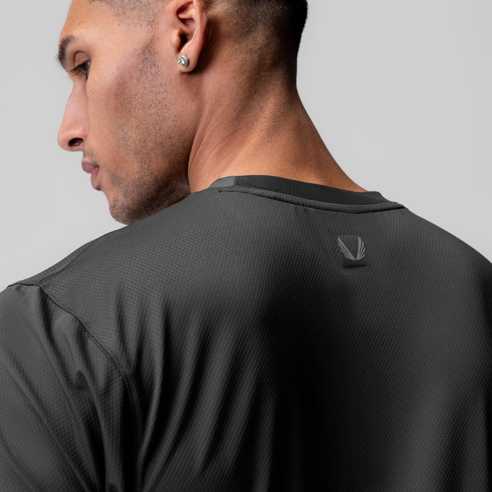 1015. AeroSilver® Essential Tee - Navy Product Image
