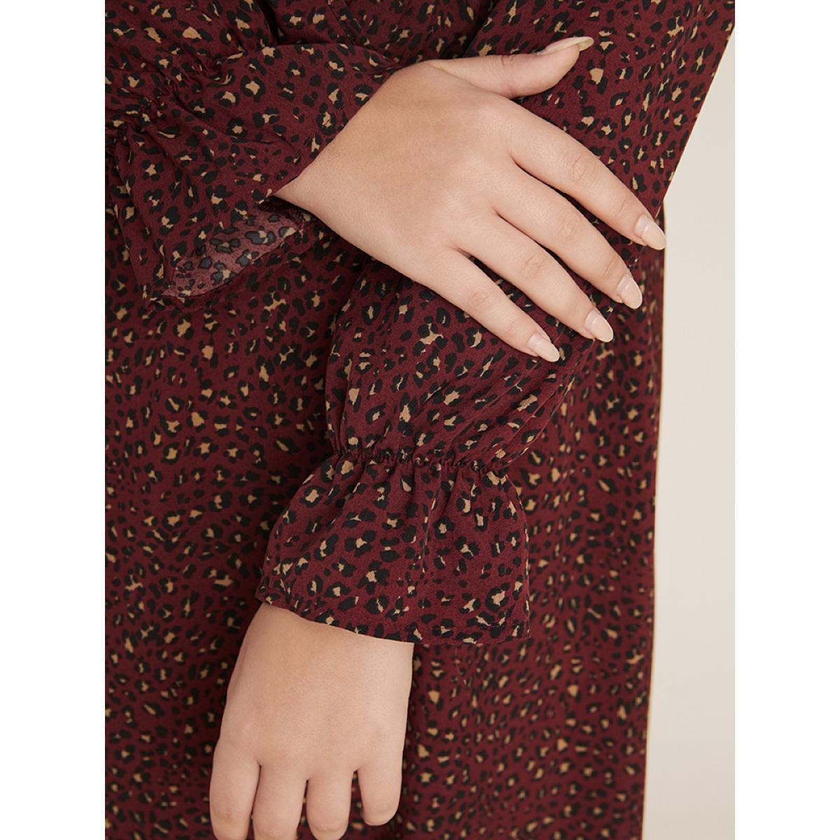 Plus Size Leopard Lantern Sleeve Pocket Wrap Midi Dress Scarlet Women Office Elastic Waist V-neck Long Sleeve Curvy Midi Dress BloomChic 30/6X Product Image