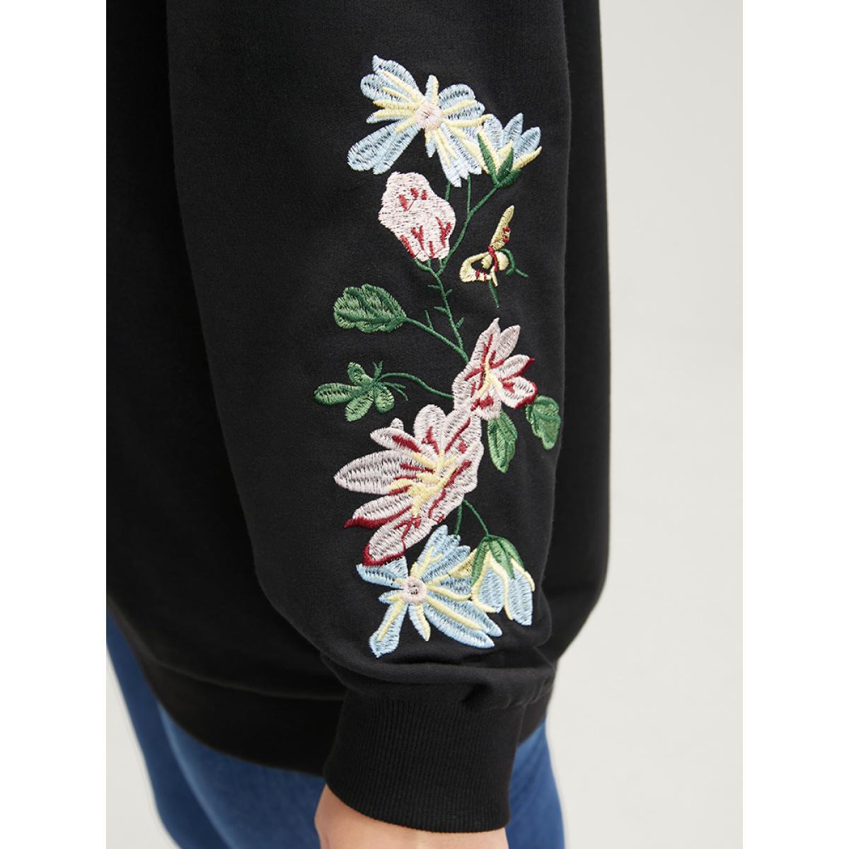 Plus Size Floral Embroidered V Neck Drop Shoulder Sweatshirt Women Black Casual Embroidered V-neck Dailywear Sweatshirts BloomChic 30/6X Product Image
