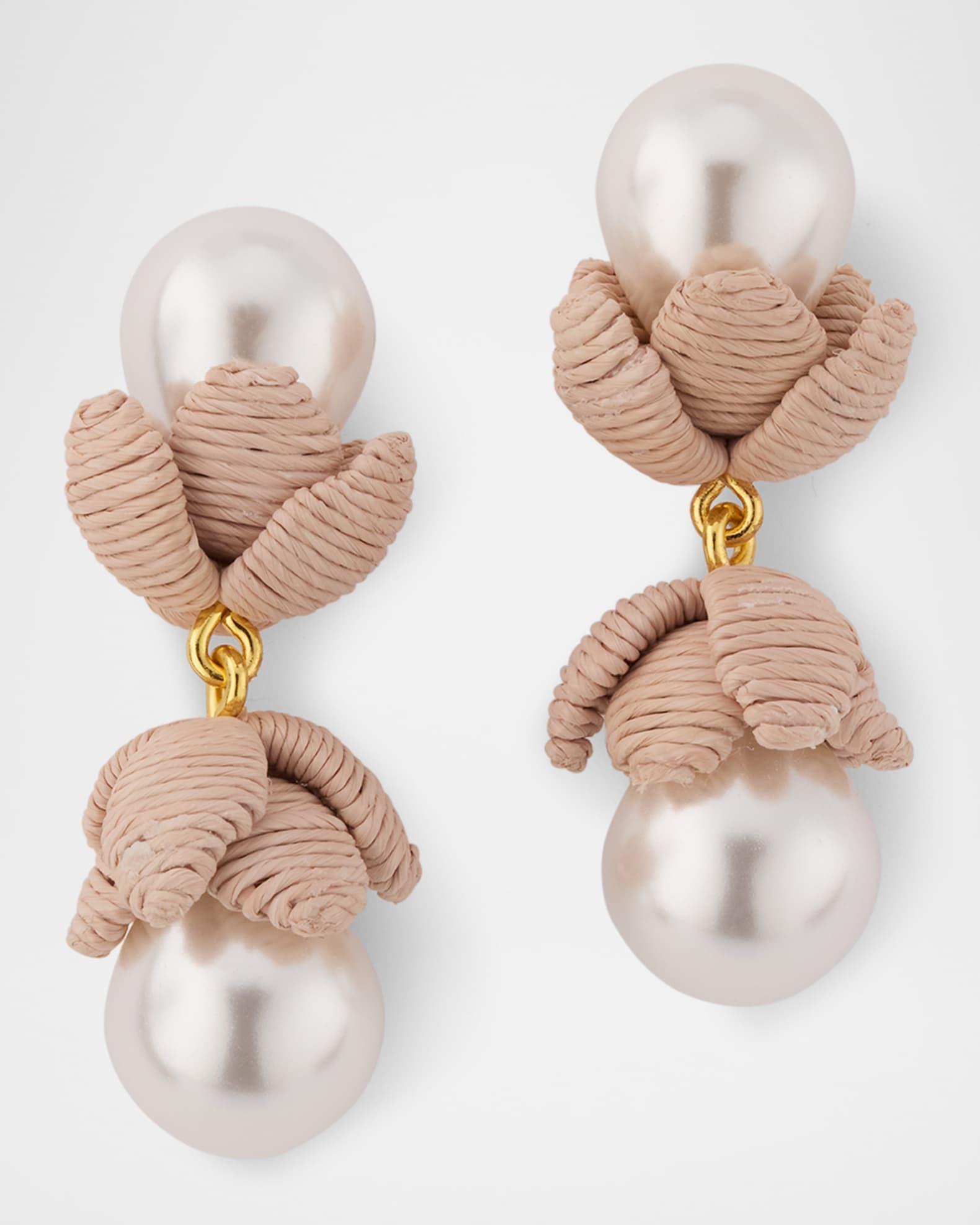 Pearly Droplet Earrings Product Image