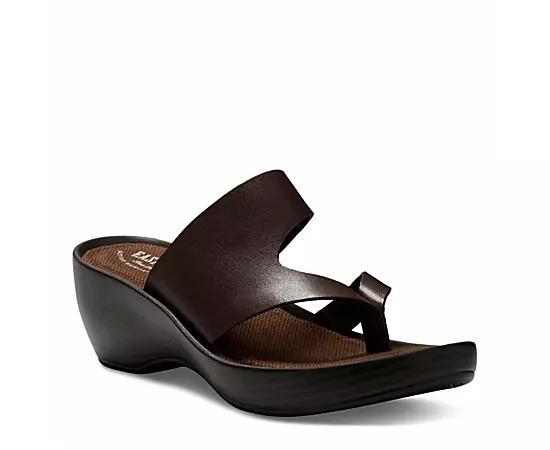 Eastland Laurel Womens Leather Thong Sandals Product Image