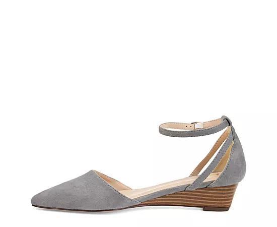 Journee Collection Womens Arkie Pump Product Image